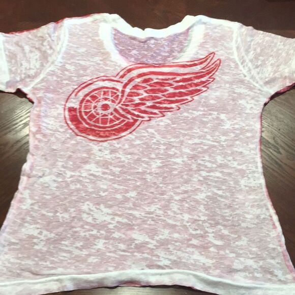 Detroit Red Wings Shirt - Picture 2 of 5